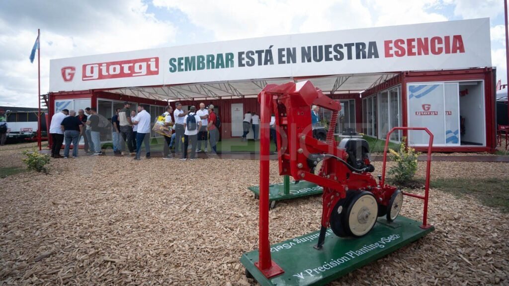 Giorgi en la Expoagro 2025: la empresa histórica de maquinaria agrícola presentó sus dos nuevas sembradoras