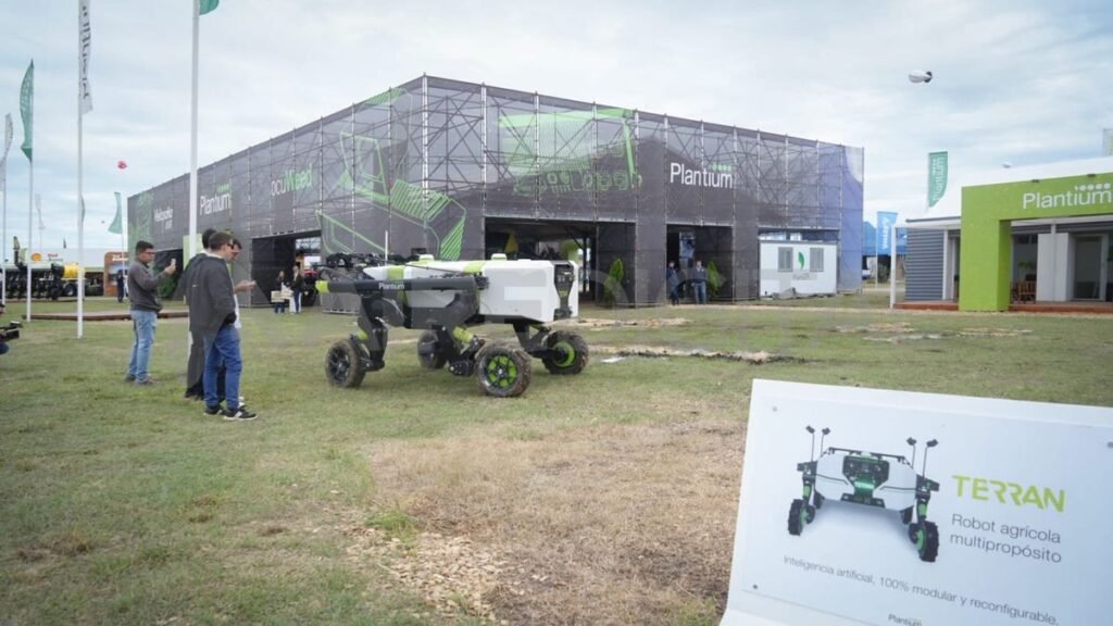 Expoagro 2025: Plantium presentó su robot "Terram" y revoluciona la agricultura de precisión