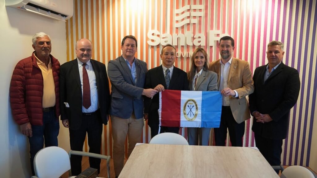 Santa Fe y frigoríficos se reunieron con el embajador de China por la exportación de menudencias bovinas