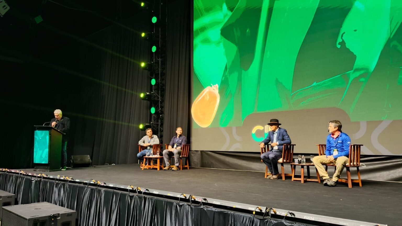 «La Próxima Revolución»: maíz enano y genética moderna, entre los temas clave del Congreso Internacional del Maíz