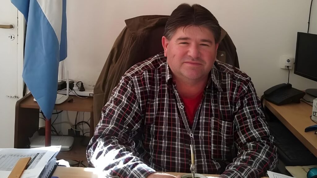 Inaudito: separan del cargo al titular de UATRE en Rafaela por emplear a un peón rural en negro