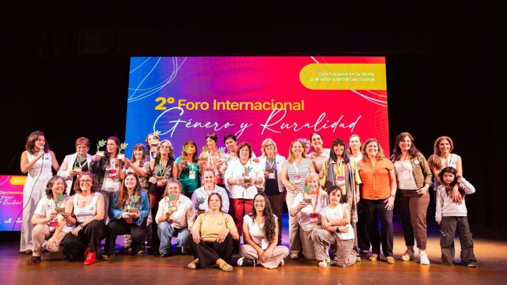 Ana Deambrosi fue distinguida por su labor con mujeres rurales en el norte de Santa Fe